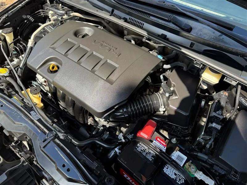 Toyota Corolla S Plus 6MT 2015