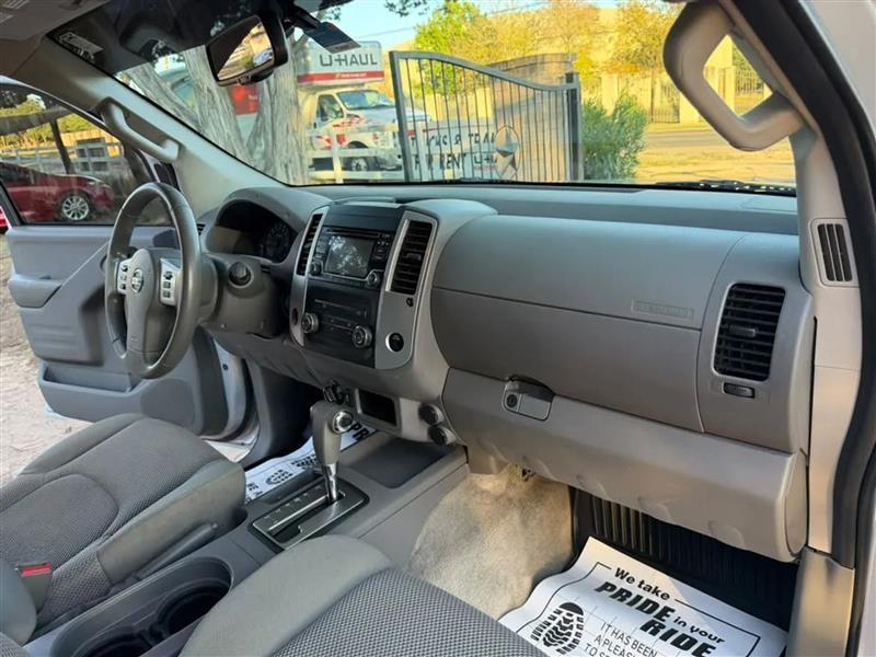Nissan Frontier SL Crew Cab 5AT 4WD 2015