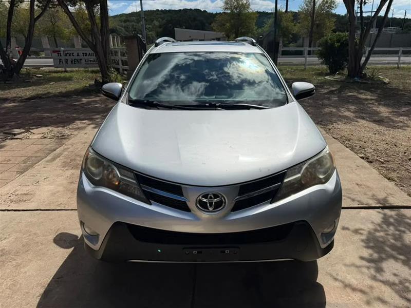 Toyota RAV4 XLE FWD 2015