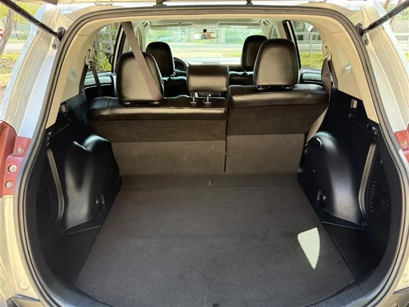 Toyota RAV4 XLE FWD 2015