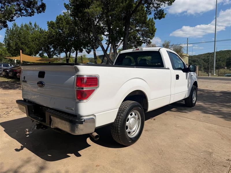 Ford F-150 XL 8-ft. Bed 2WD 2013