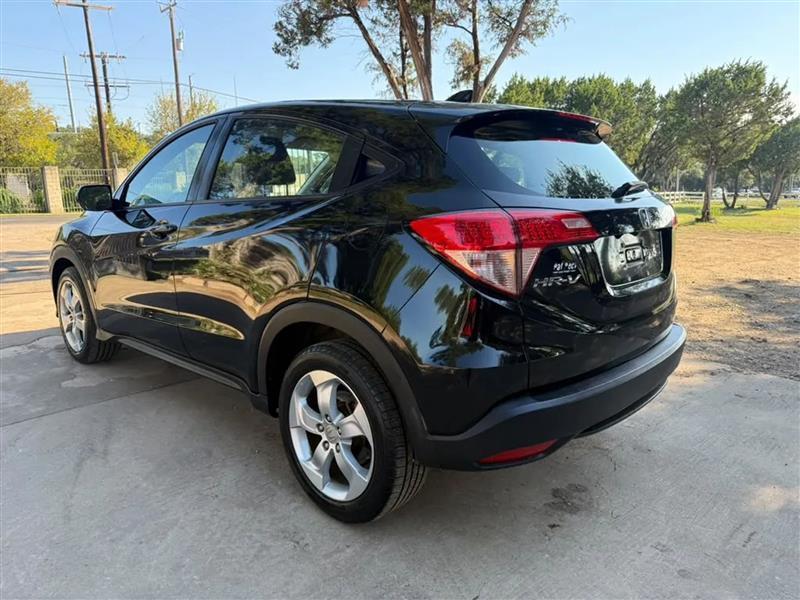 Honda HR-V LX 2WD 6M 2016