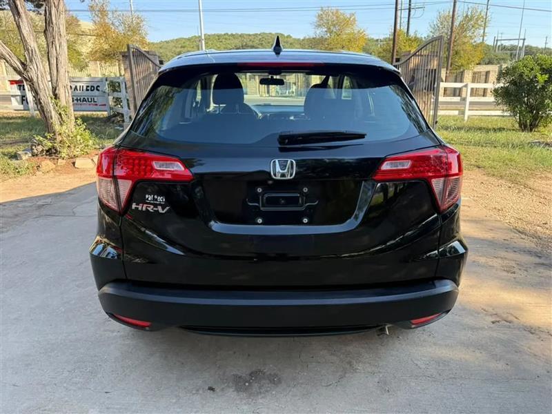 Honda HR-V LX 2WD 6M 2016