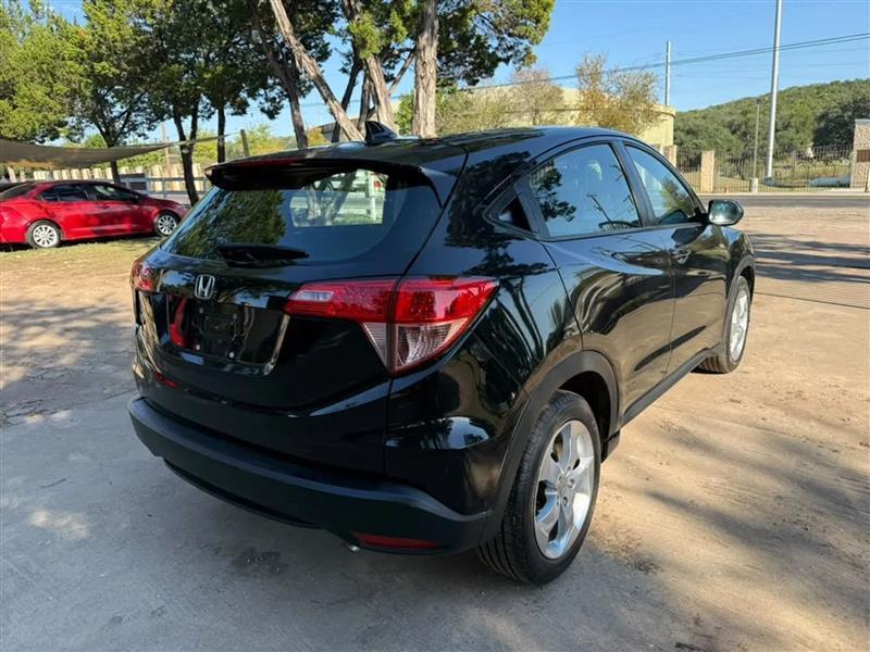 Honda HR-V LX 2WD 6M 2016