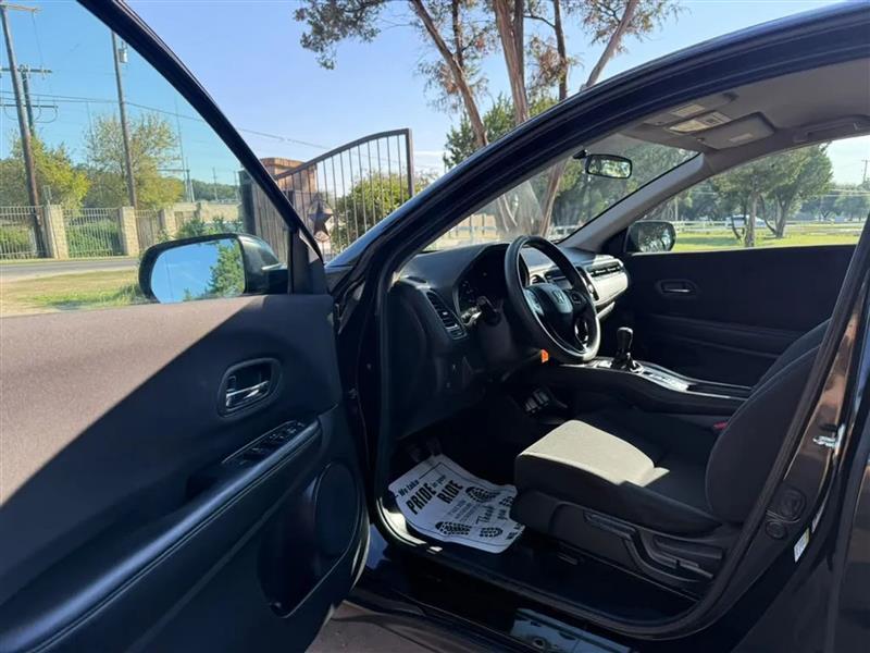 Honda HR-V LX 2WD 6M 2016