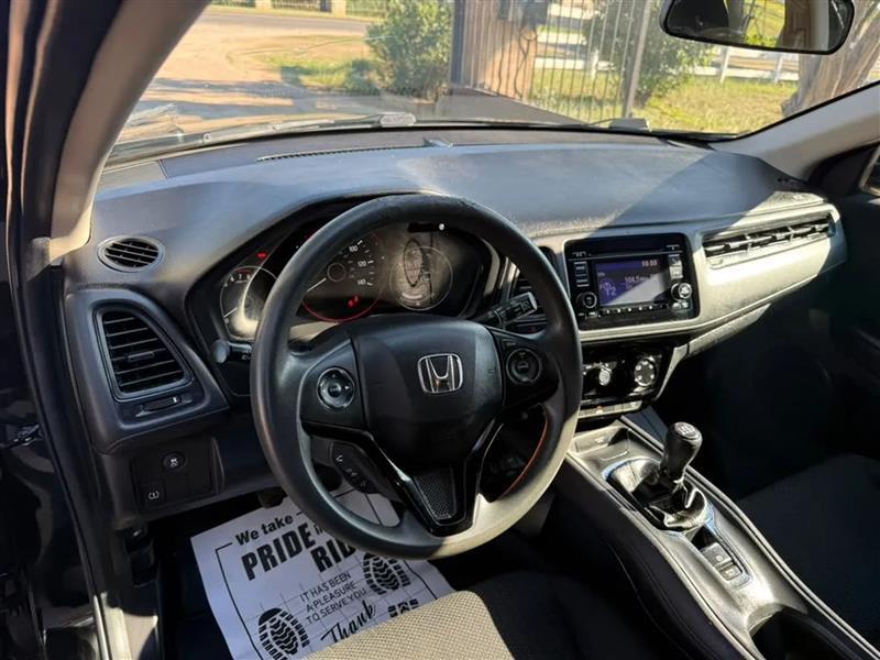 Honda HR-V LX 2WD 6M 2016