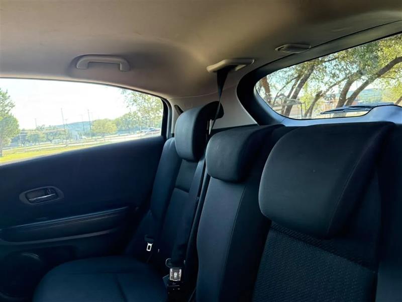 Honda HR-V LX 2WD 6M 2016