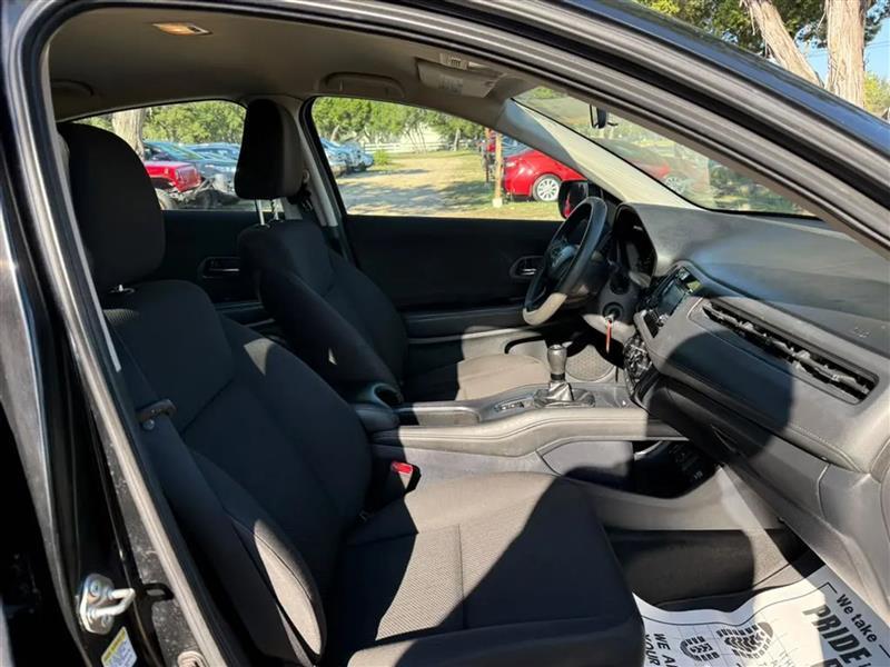 Honda HR-V LX 2WD 6M 2016