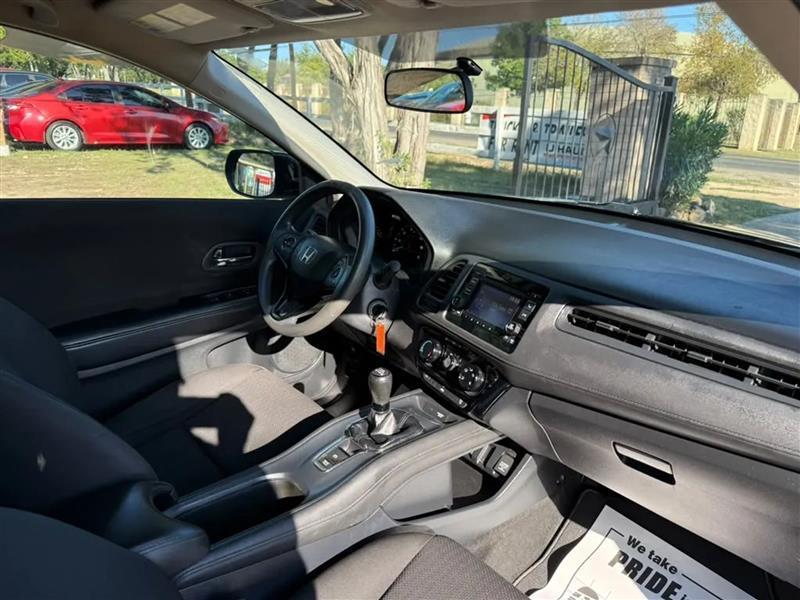 Honda HR-V LX 2WD 6M 2016