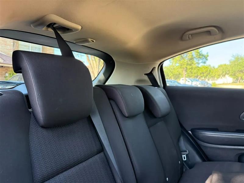 Honda HR-V LX 2WD 6M 2016