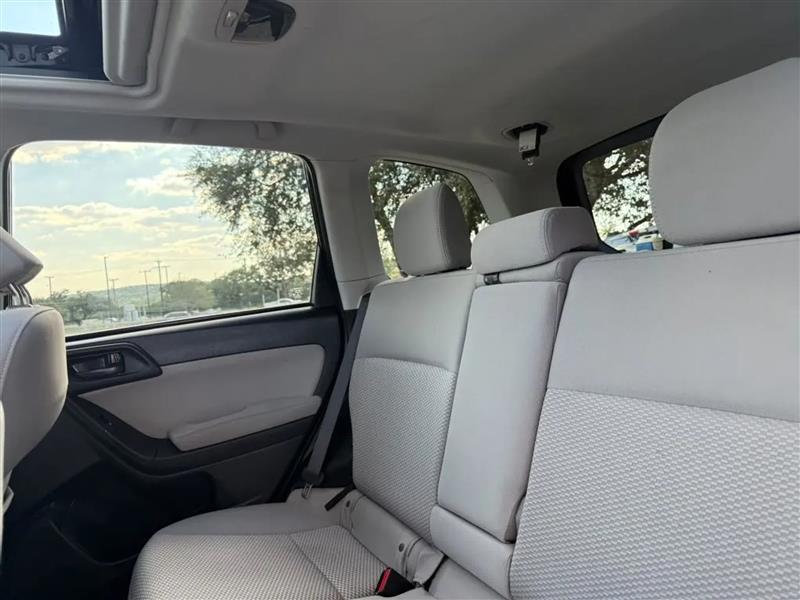 Subaru Forester 2.5i Premium 2015