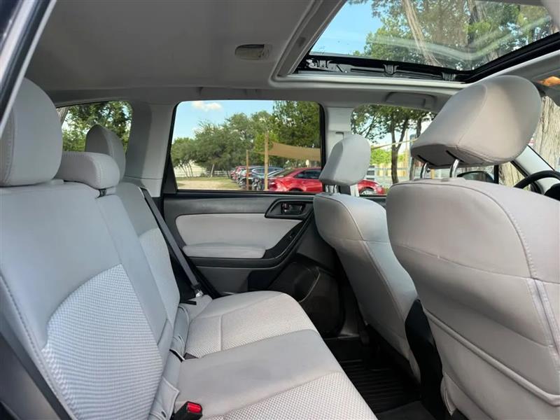 Subaru Forester 2.5i Premium 2015