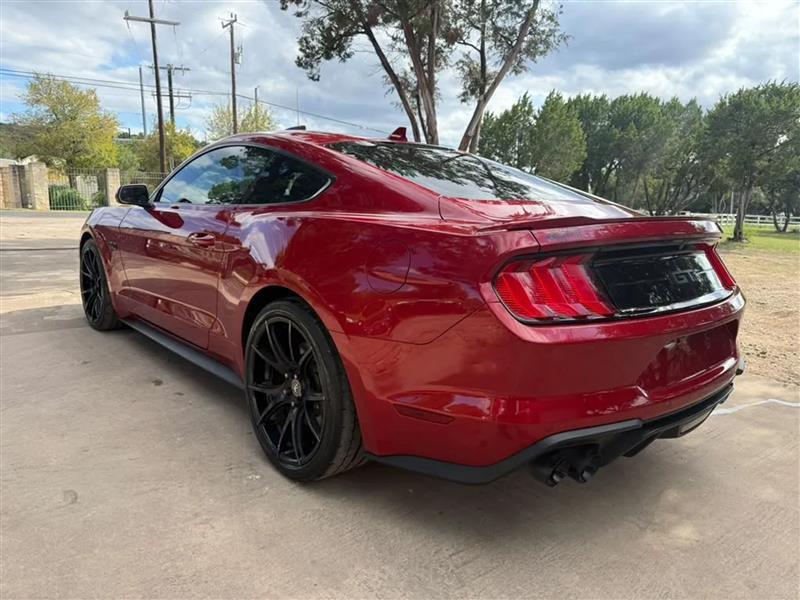 Ford Mustang GT Coupe 2021