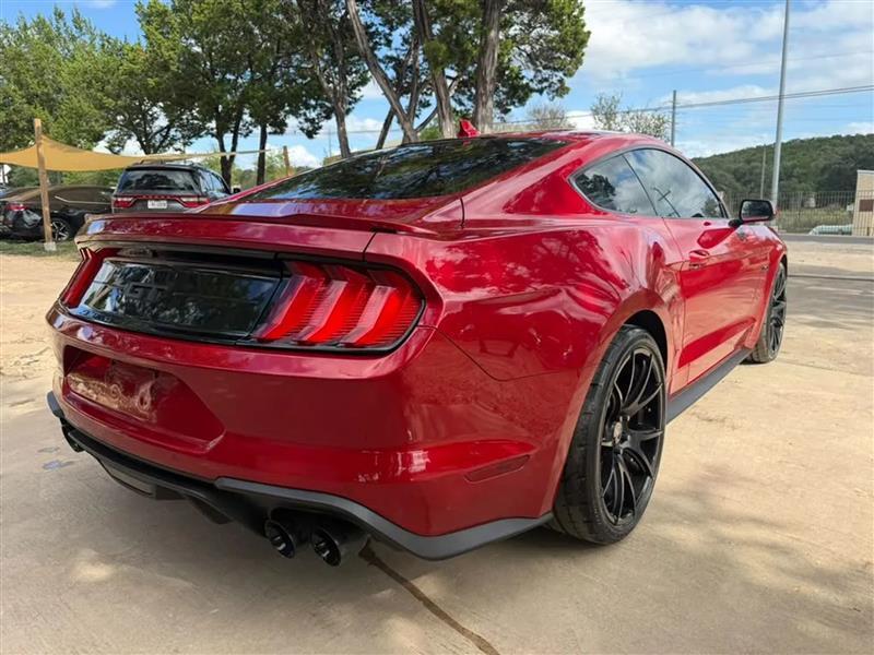 Ford Mustang GT Coupe 2021