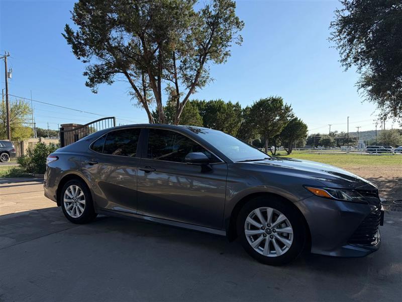 Toyota Camry LE 2018