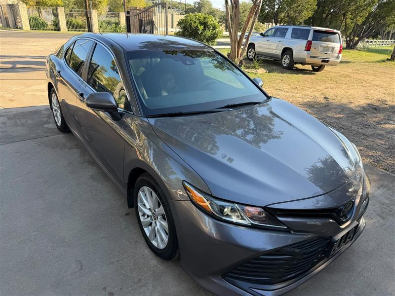 Toyota Camry LE 2018