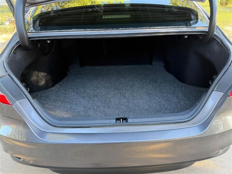 Toyota Camry LE 2018
