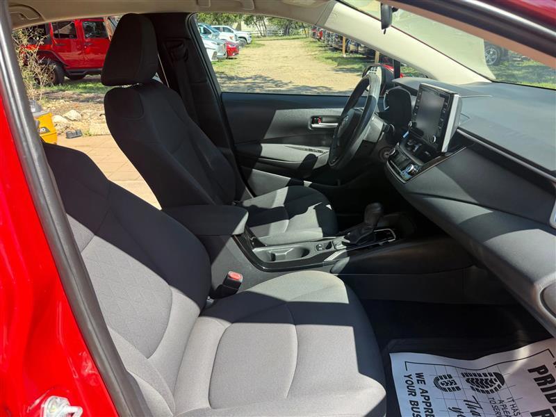 Toyota Corolla LE 2021