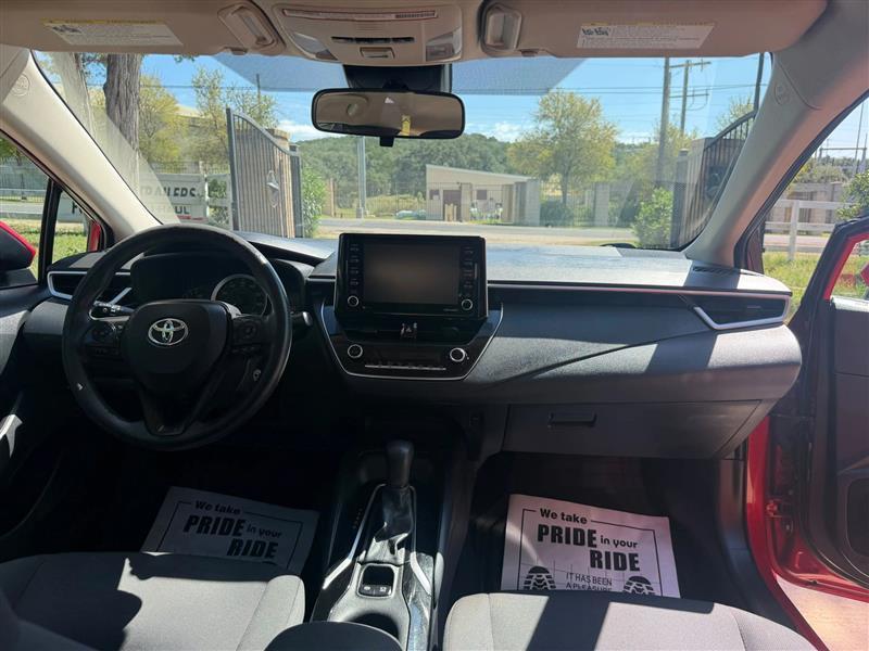 Toyota Corolla LE 2021