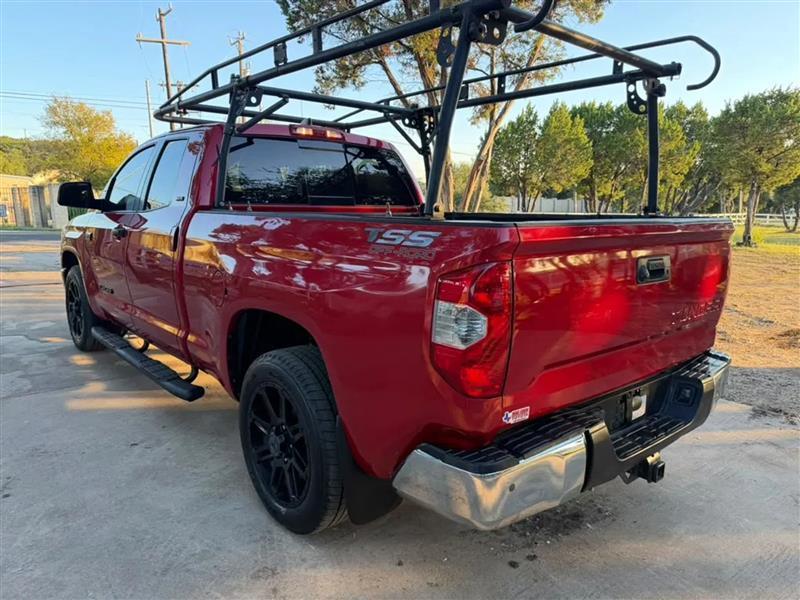 Toyota Tundra SR5 5.7L V8 Double Cab 2WD 2020