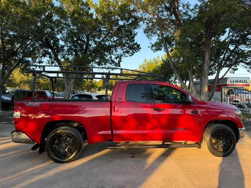 Toyota Tundra SR5 5.7L V8 Double Cab 2WD 2020