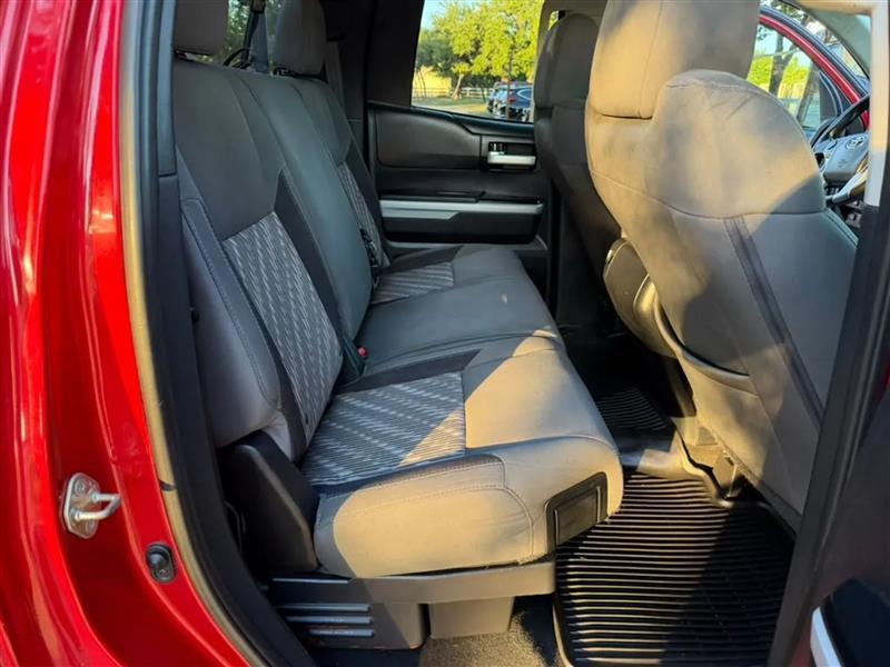 Toyota Tundra SR5 5.7L V8 Double Cab 2WD 2020