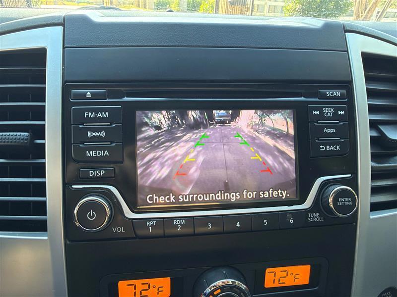 Nissan Frontier SL Crew Cab 5AT 4WD 2015