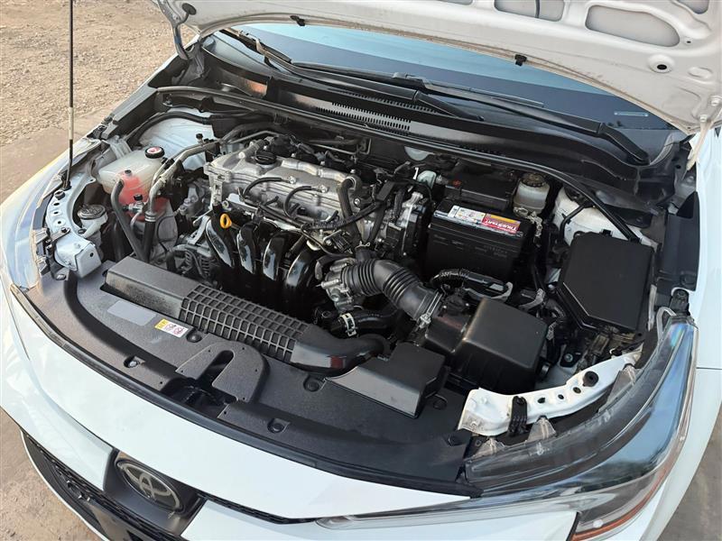 Toyota Corolla LE Hybrid 2022