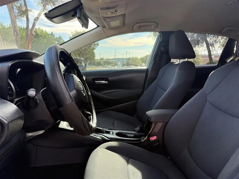 Toyota Corolla LE 2020