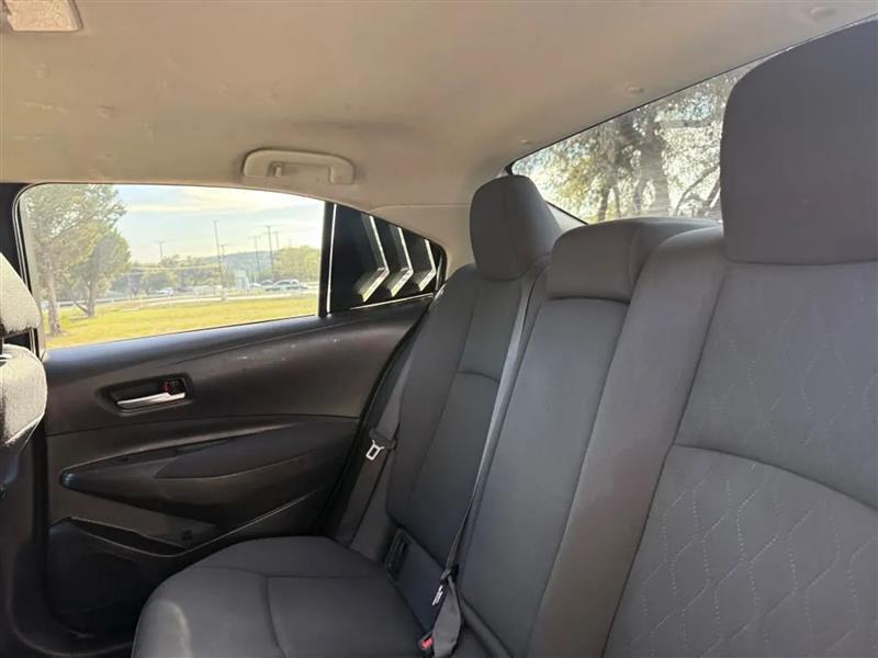 Toyota Corolla LE 2020
