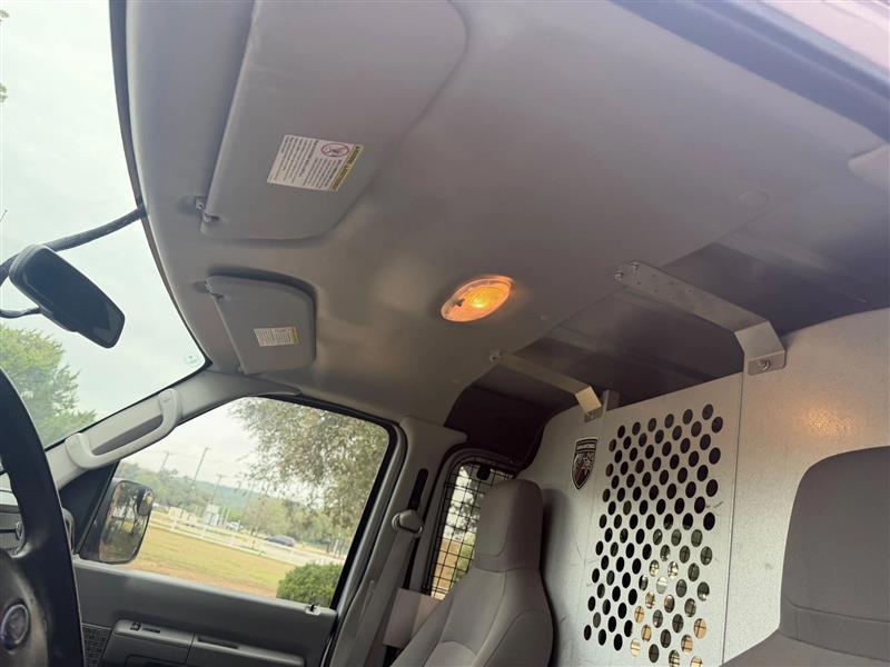 Ford Econoline E-150 2012