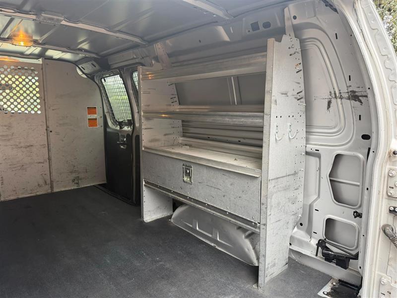 Ford Econoline E-150 2012