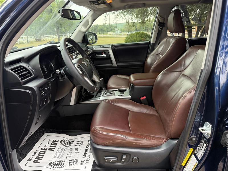 Toyota 4Runner Limited 4WD V6 2019