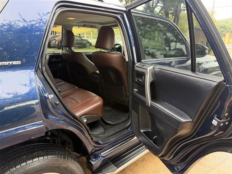 Toyota 4Runner Limited 4WD V6 2019