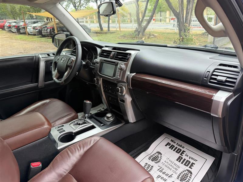 Toyota 4Runner Limited 4WD V6 2019