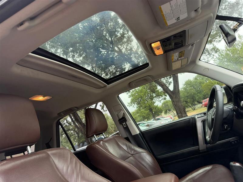 Toyota 4Runner Limited 4WD V6 2019