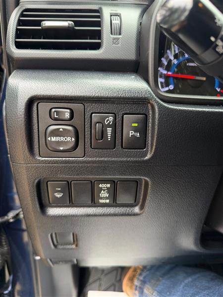 Toyota 4Runner Limited 4WD V6 2019
