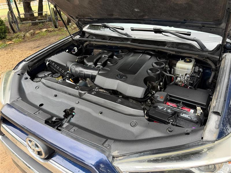 Toyota 4Runner Limited 4WD V6 2019