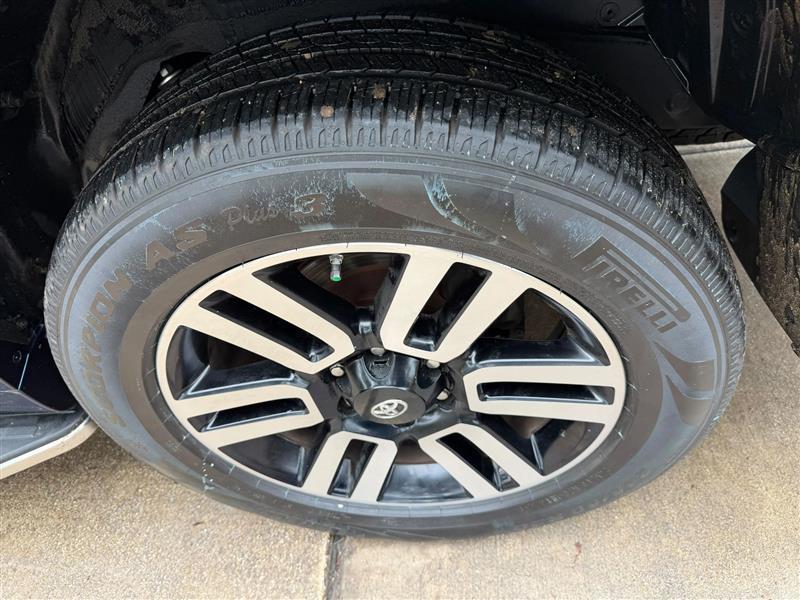 Toyota 4Runner Limited 4WD V6 2019