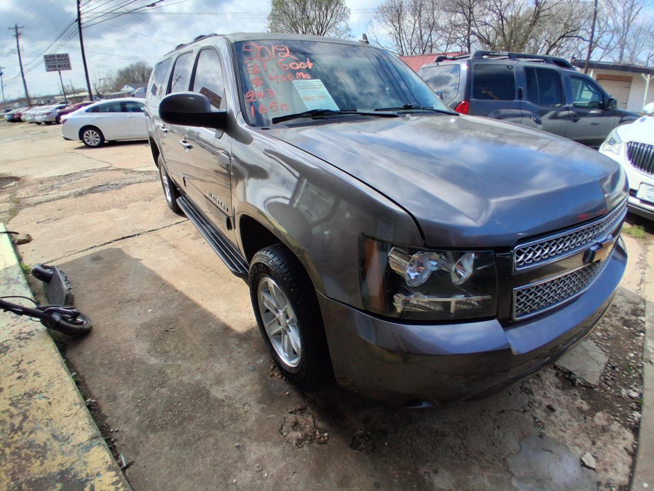 Chevrolet Suburban LT 1500 2WD 2012