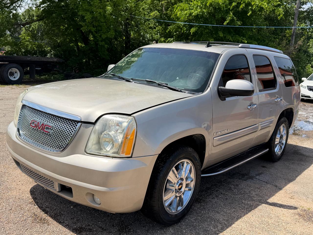 2008 GMC Yukon Denali AWD