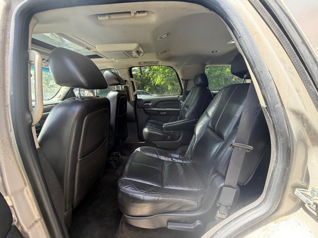 GMC Yukon Denali AWD 2008