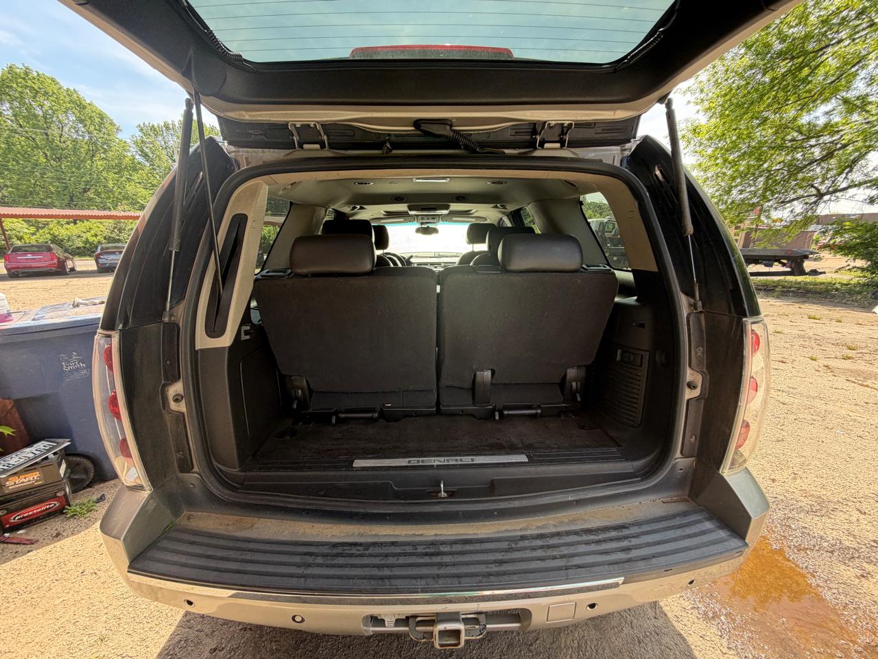 GMC Yukon Denali AWD 2008