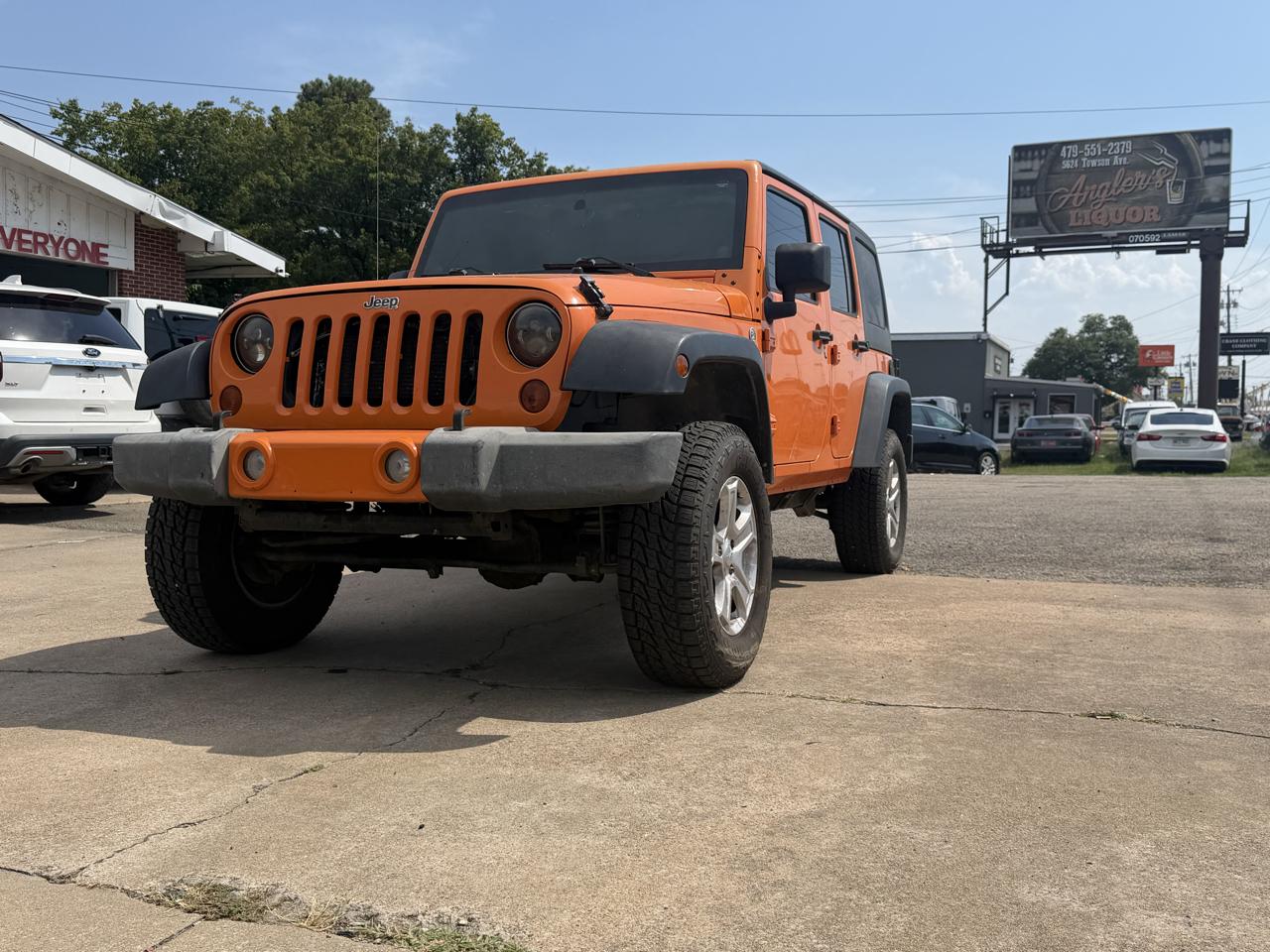 2012 Jeep Wrangler Unlimited Sahara 4WD