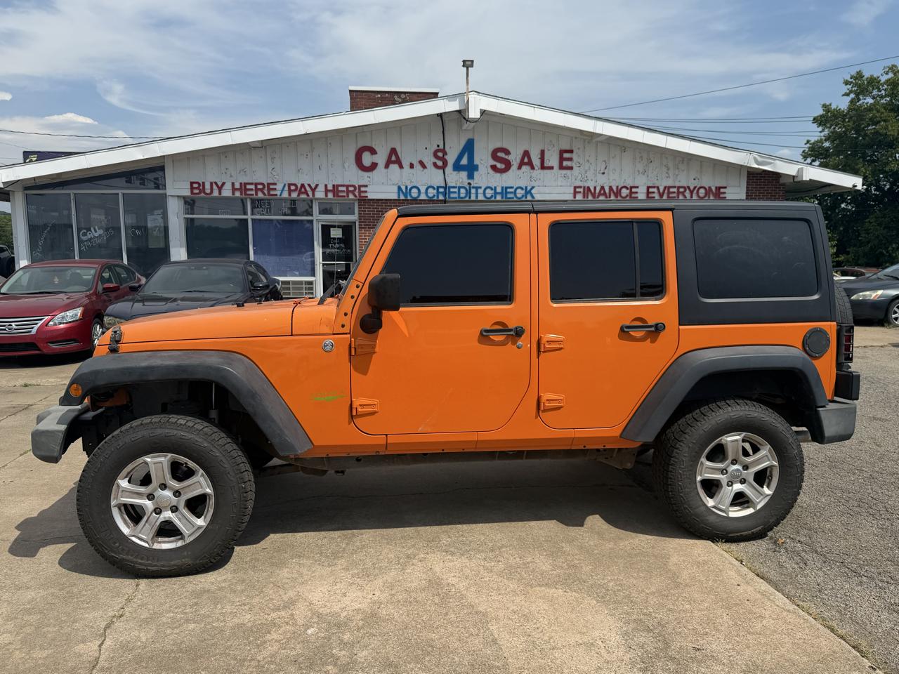 Jeep Wrangler Unlimited Sahara 4WD 2012