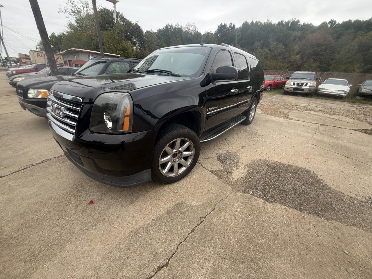 GMC Yukon Denali XL AWD 2008