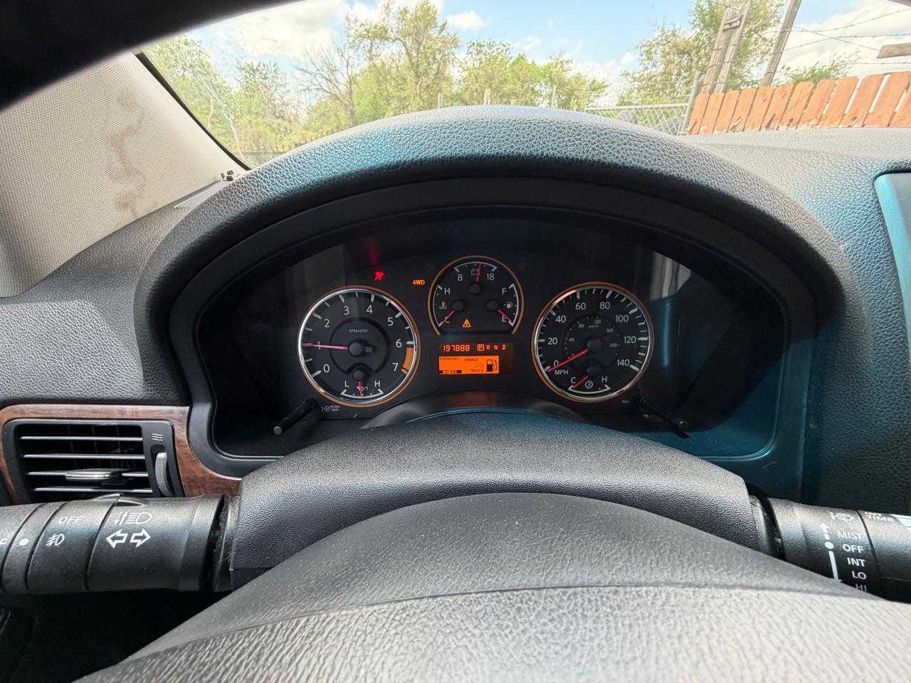 Nissan Armada SL 4WD 2014