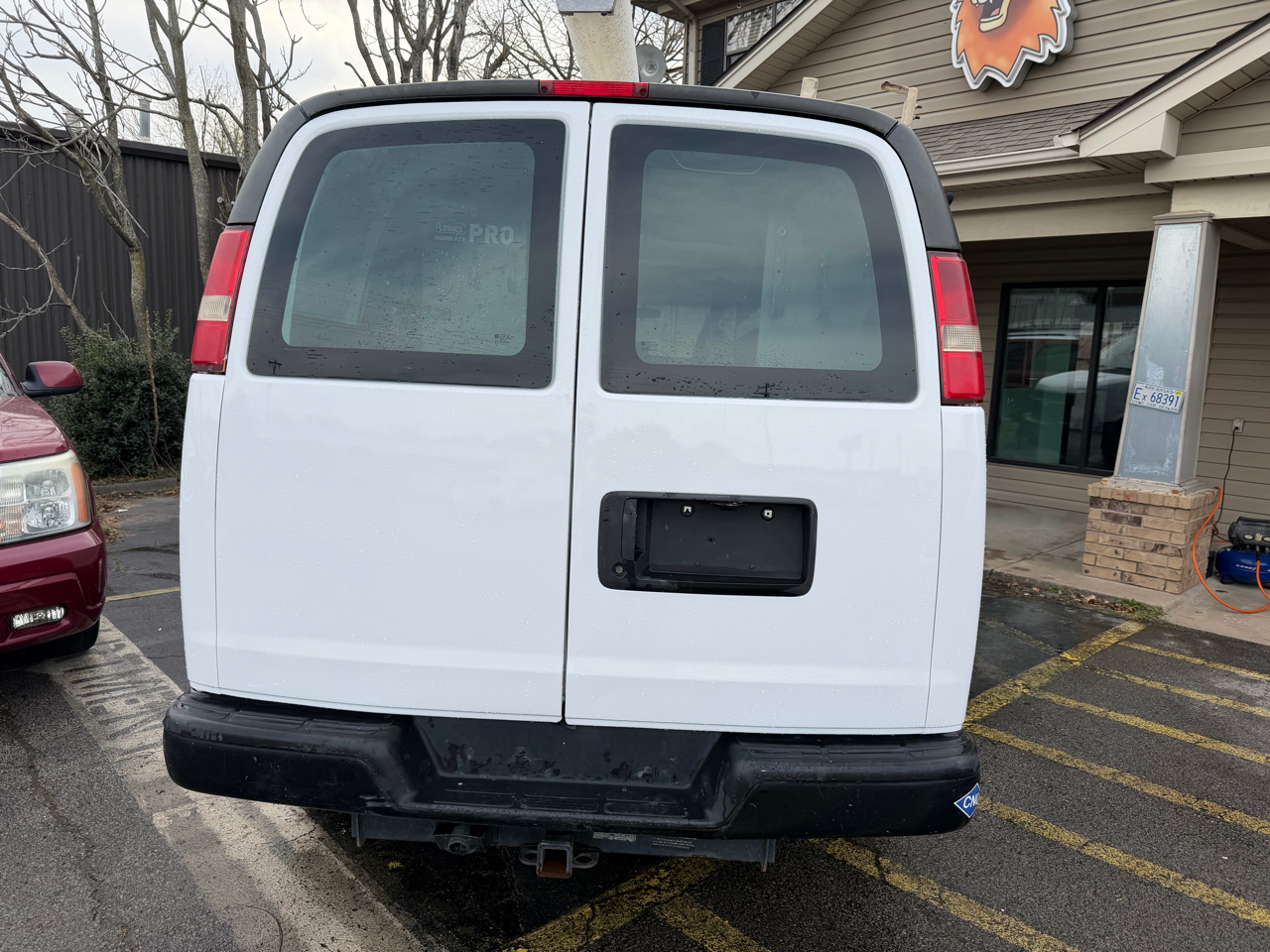 Chevrolet Express 2500 Cargo 2012