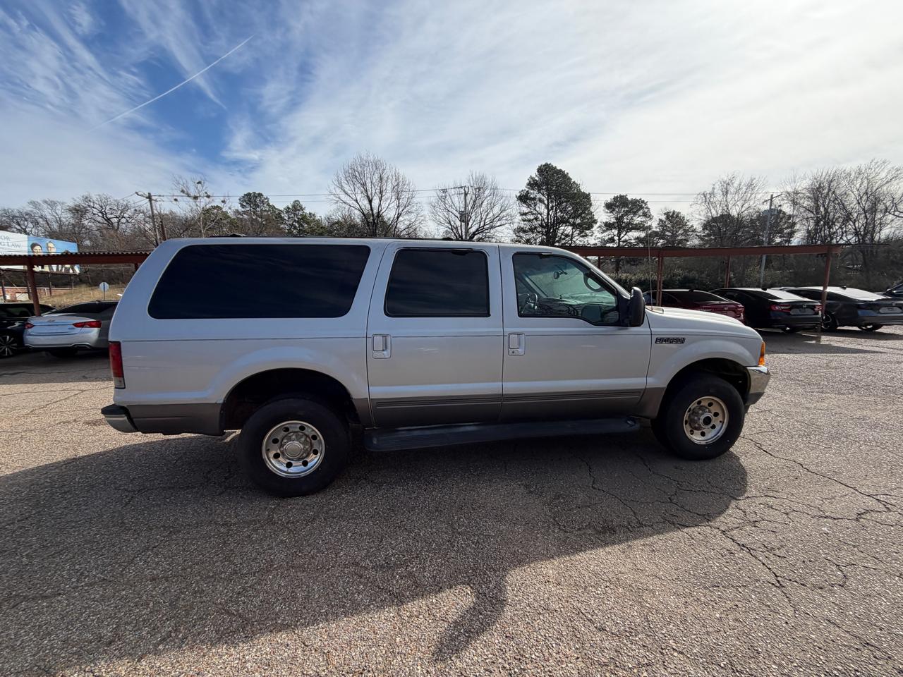Ford Excursion XLT 4WD 2001