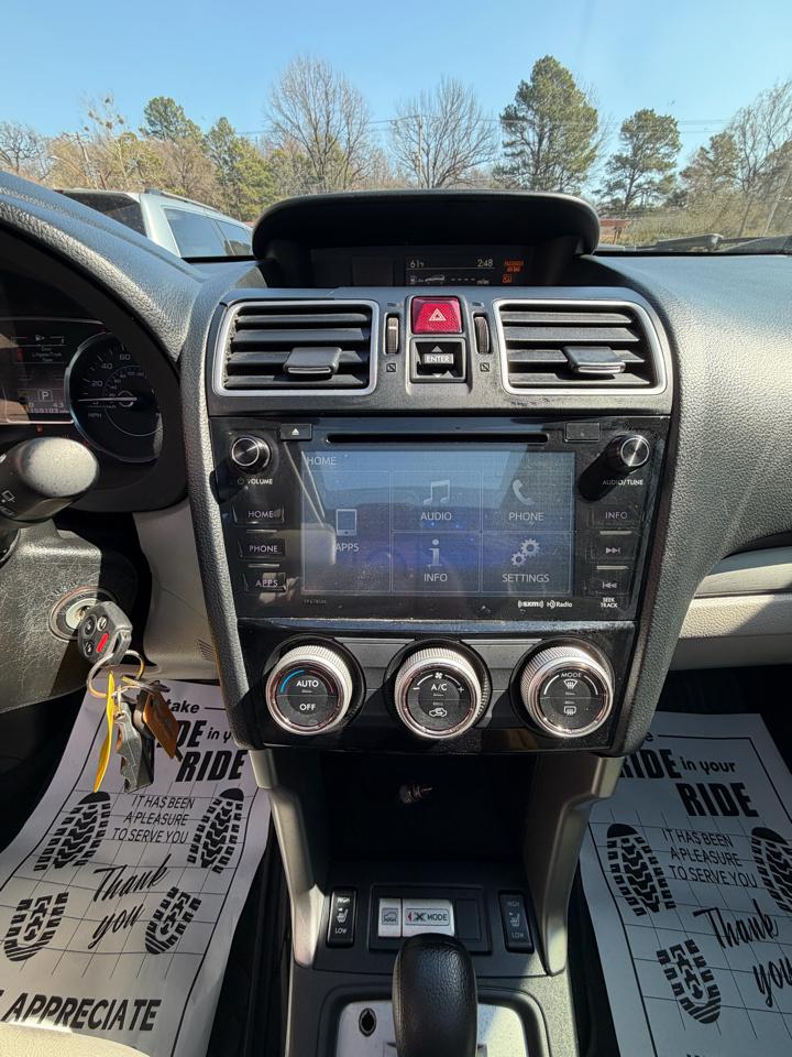 Subaru Forester 2.5i Premium PZEV CVT 2017